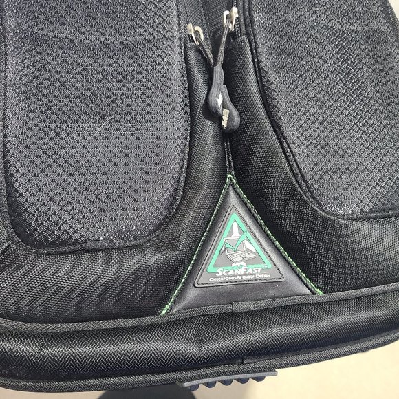 Mobile Edge ScanFast Backpack 2.0 Laptop Checkpoint Friendly - Picture 3 of 7